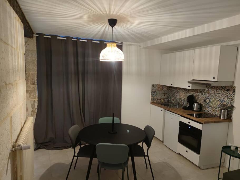 Studio De Charme, Au Calme Dans Le Vieux Chaumont Шомон Екстер'єр фото